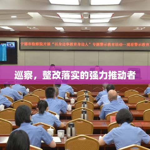 齿白唇红